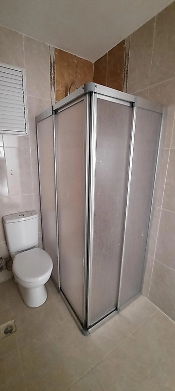 70cm x 125cm Parlak Profil Köşeden Girişli Mika Duşakabin