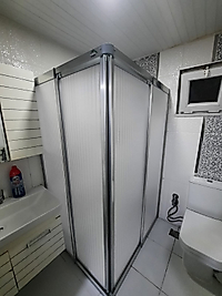 90cm x 115cm Parlak Profil Köşeden Girişli Mika Duşakabin