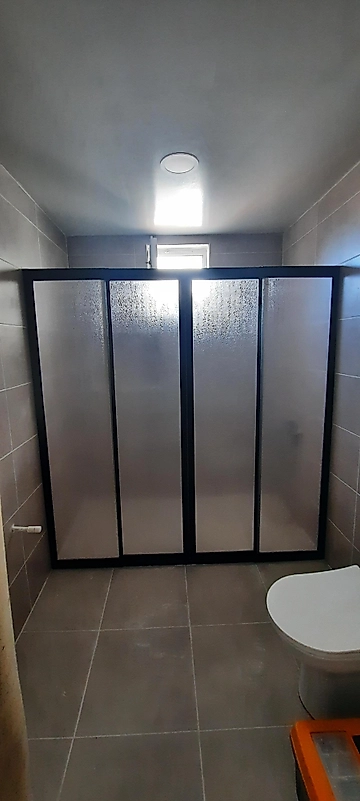 180cm ile 200cm arası 2 sabit 2 sürgülü SİYAH profil mika duşakabin