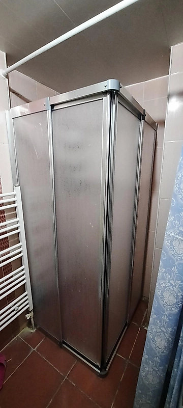 80cm x 115cm Parlak Profil Köşeden Girişli Mika Duşakabin